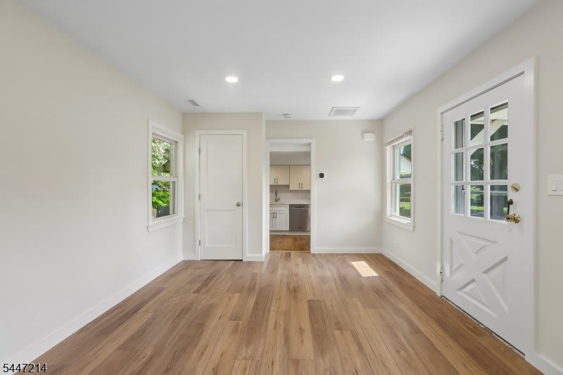 25 Alma Ave – photo 4