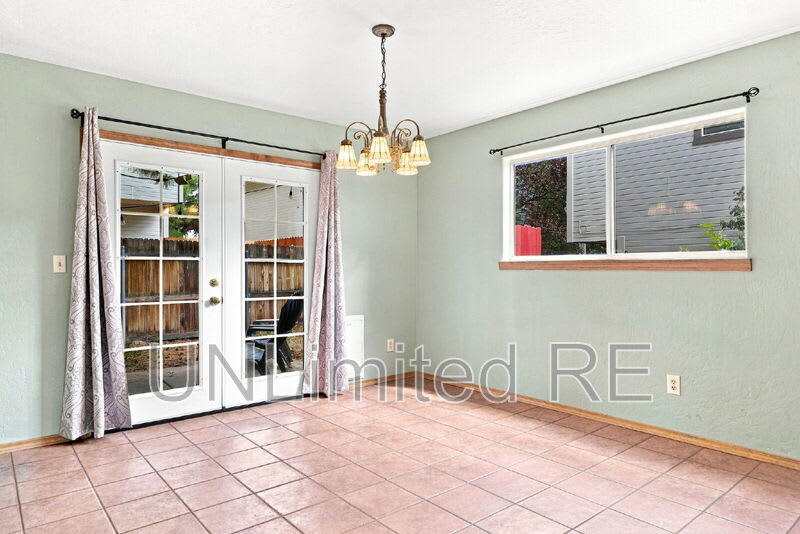 3126 North Connor Street – photo 3