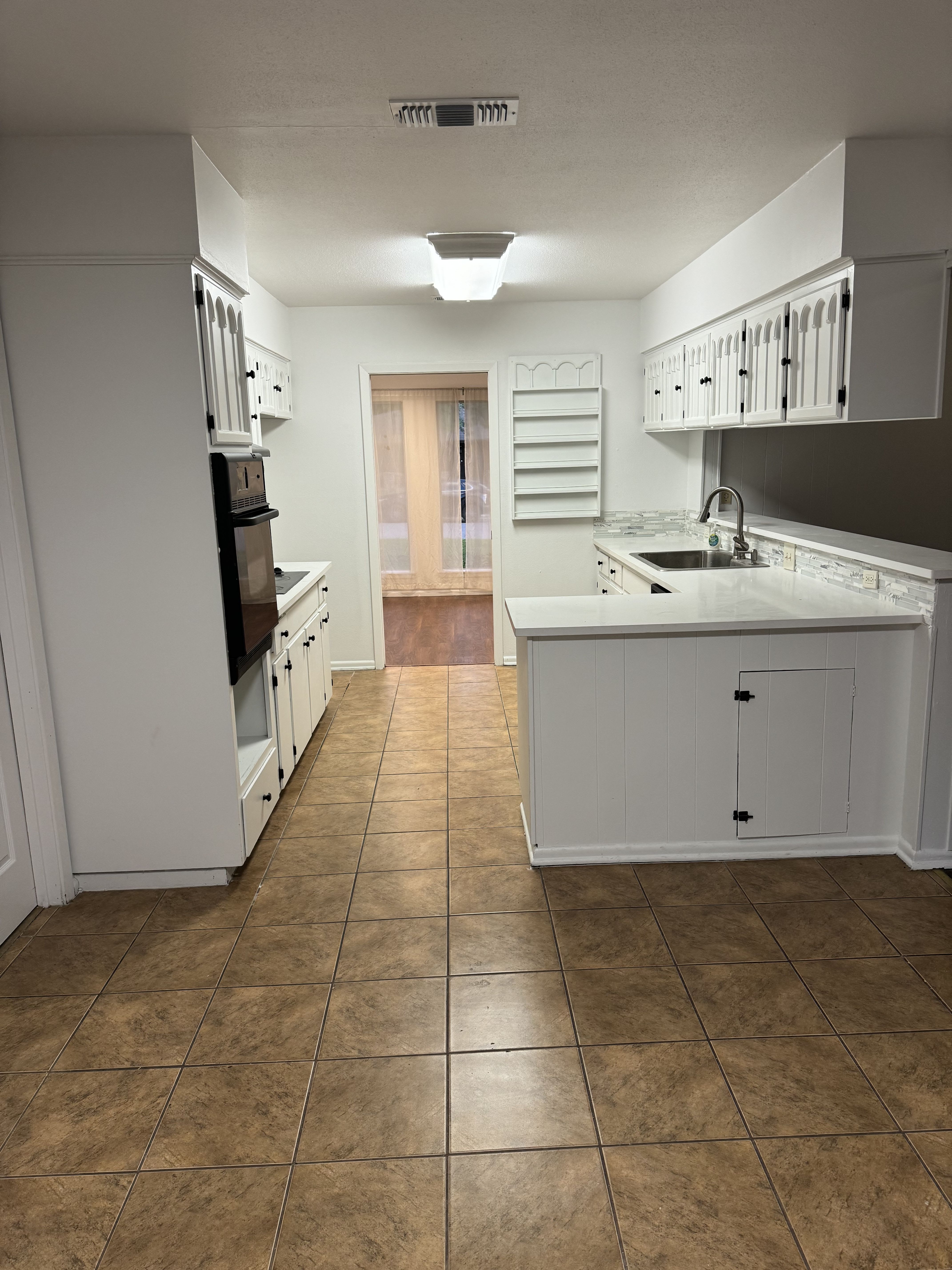200 Shalimar Drive – photo 5