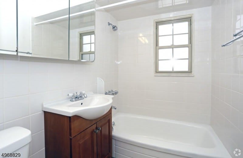 29d Paterson Ave – photo 3