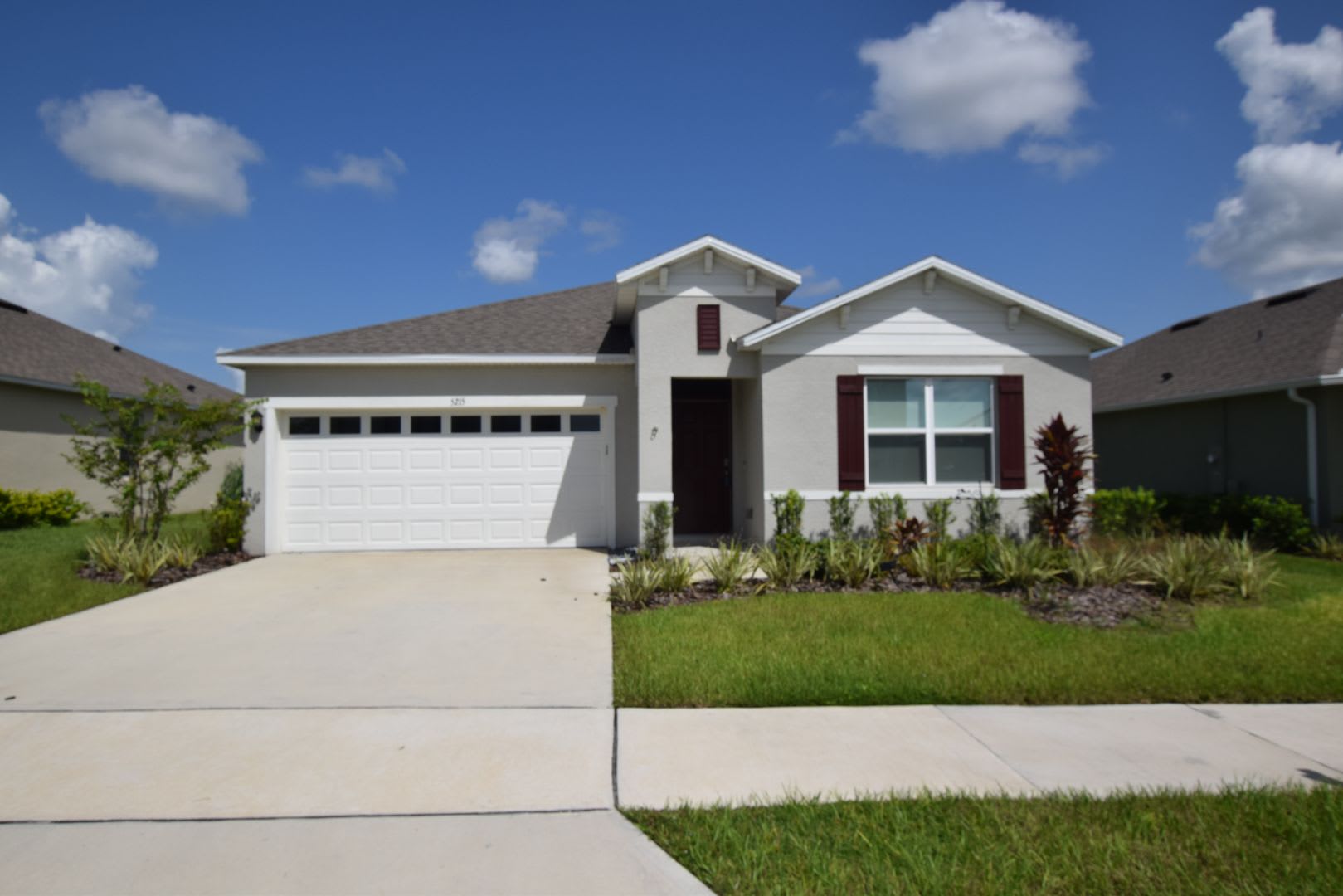 4 Bedroom, 2 bath Single Family Home at 5215 Mahogany Drive, Mount Dora, FL 32757 – photo 2