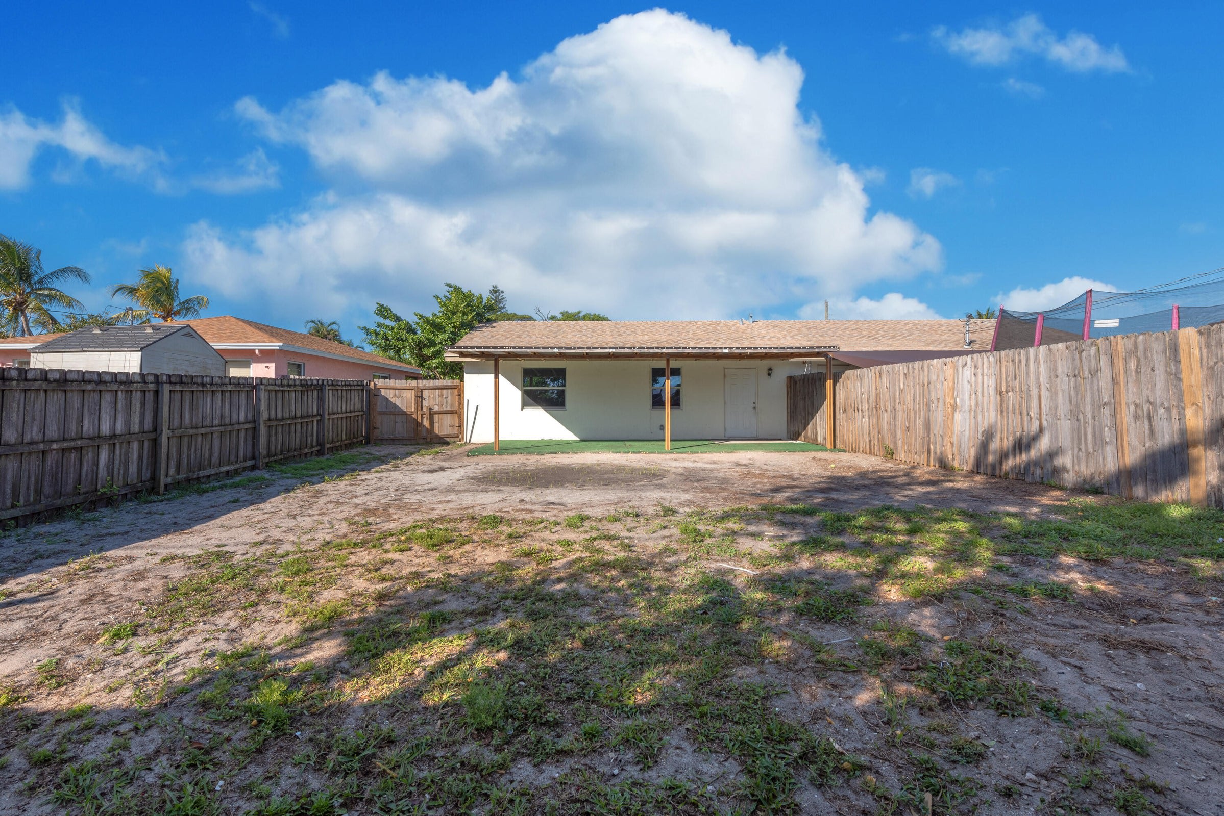 220 Perry Avenue Unit B – photo 5