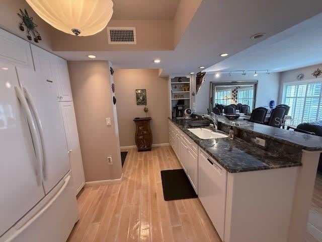 3806 GULF OF MEXICO Drive – photo 3