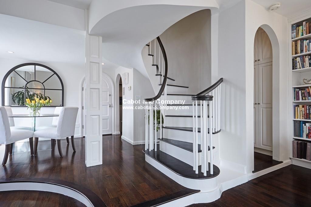 124 Beacon St – photo 4