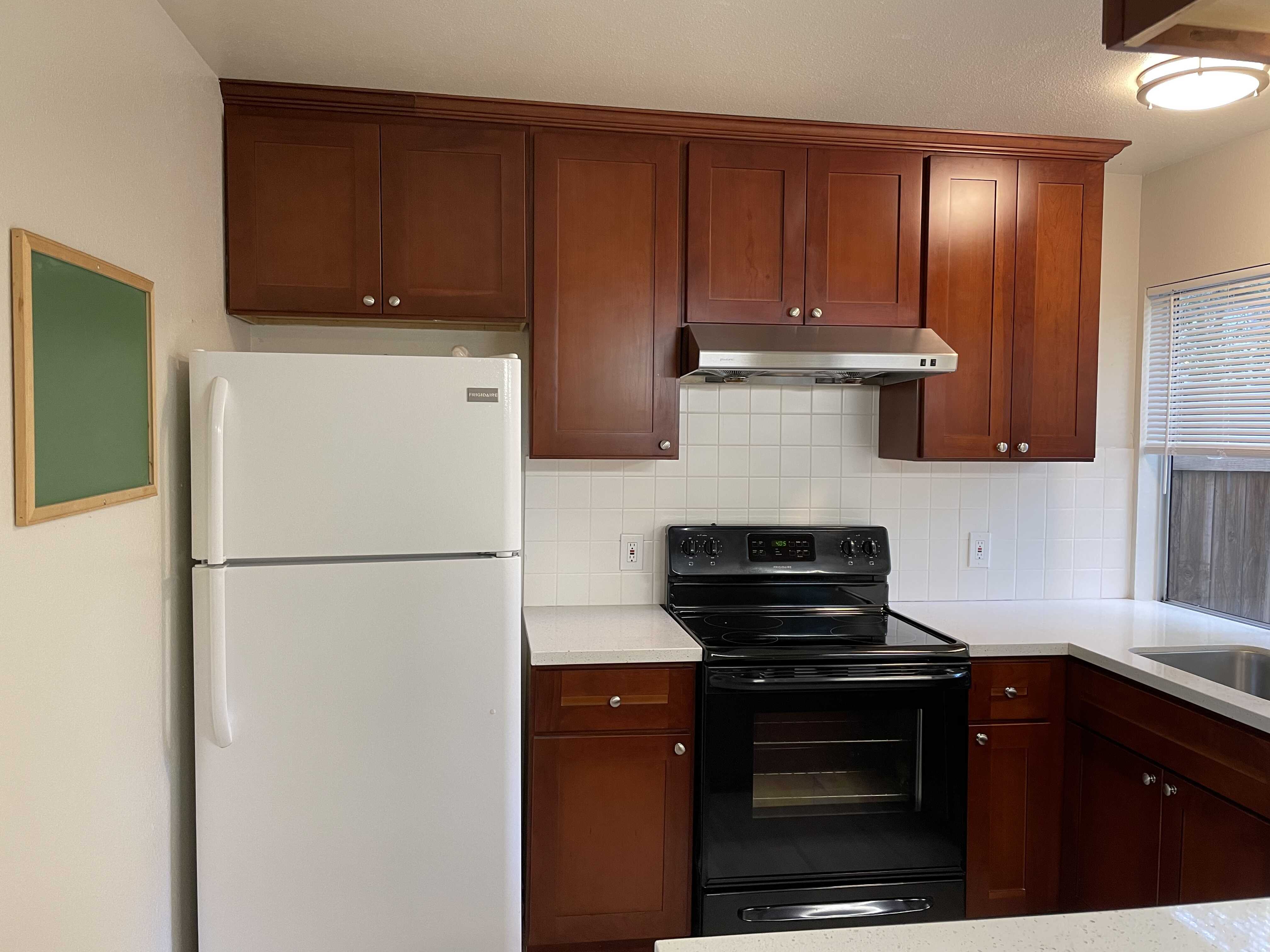 1575 Drake Drive – photo 5