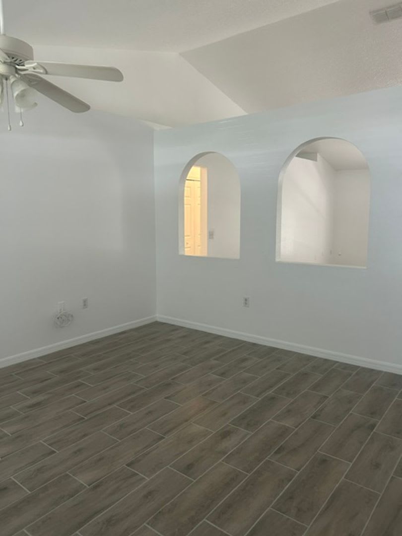 3 bed 2 bath home that has been freshly painted and tiled throughout – photo 4