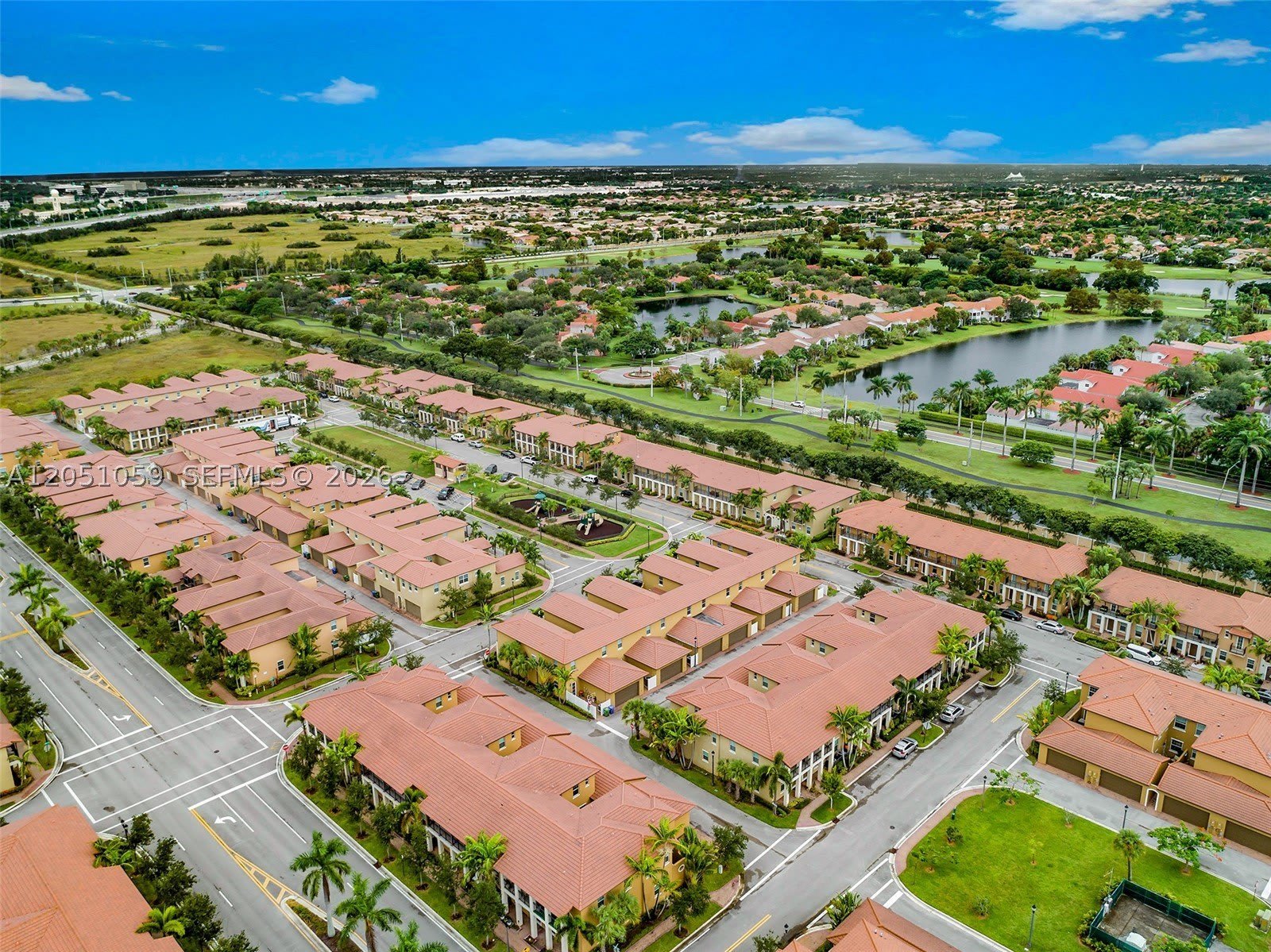 1213 SW 147th Ave – photo 1
