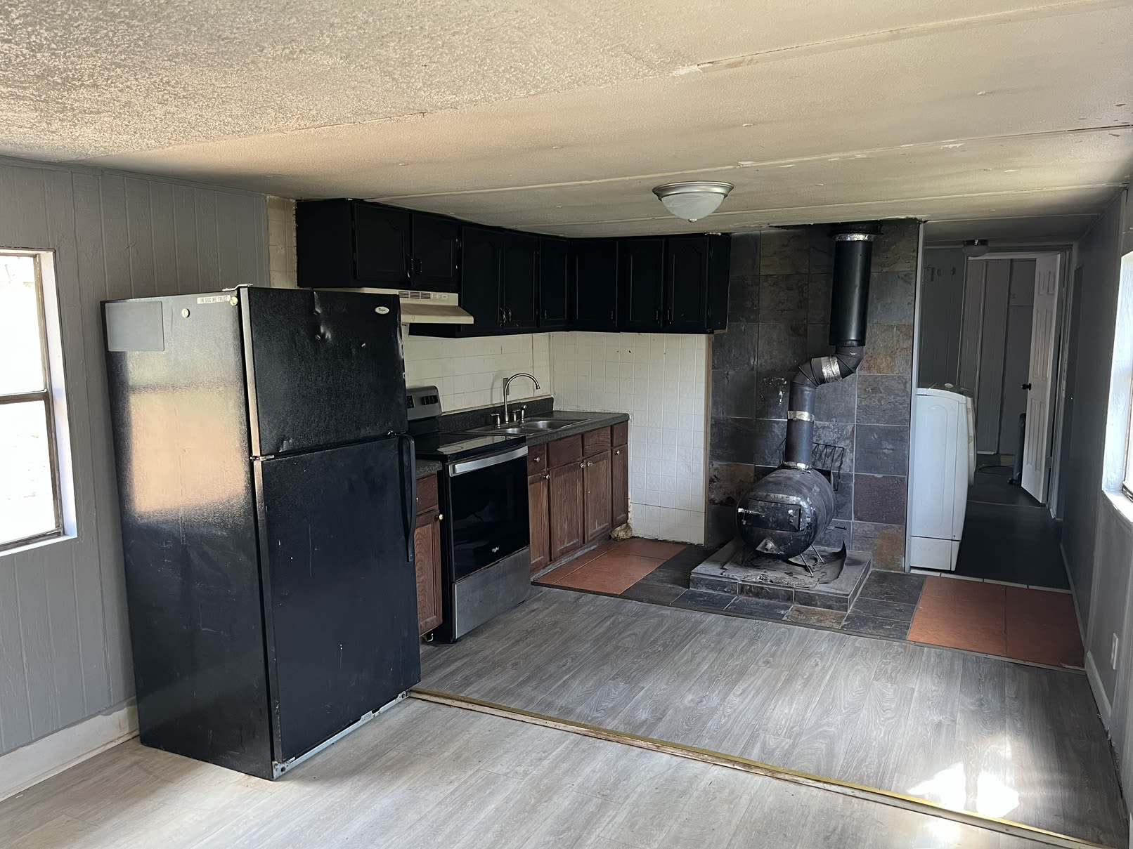 6696 Skyview drive – photo 3
