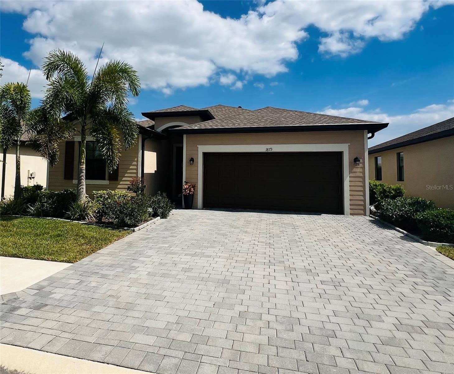 1873 E ISLES Road – photo 1