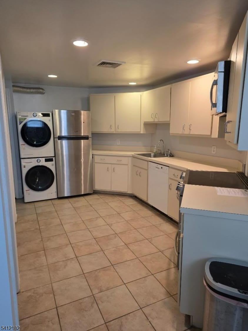 81 Western Ave – photo 5