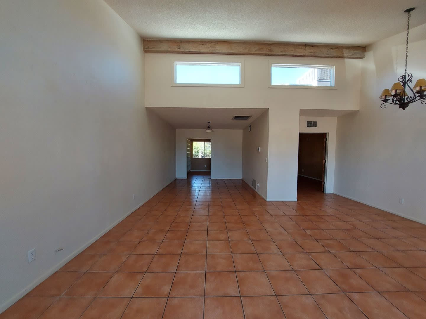 Spacious House – photo 5