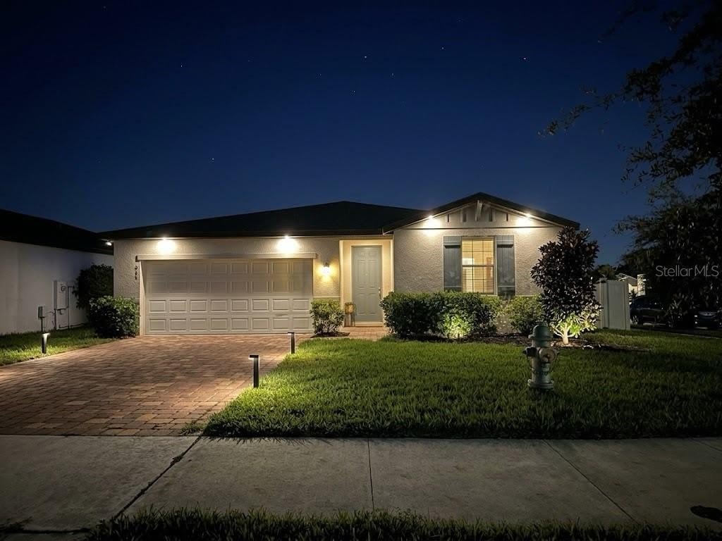 535 TORTUGAS Street – photo 2