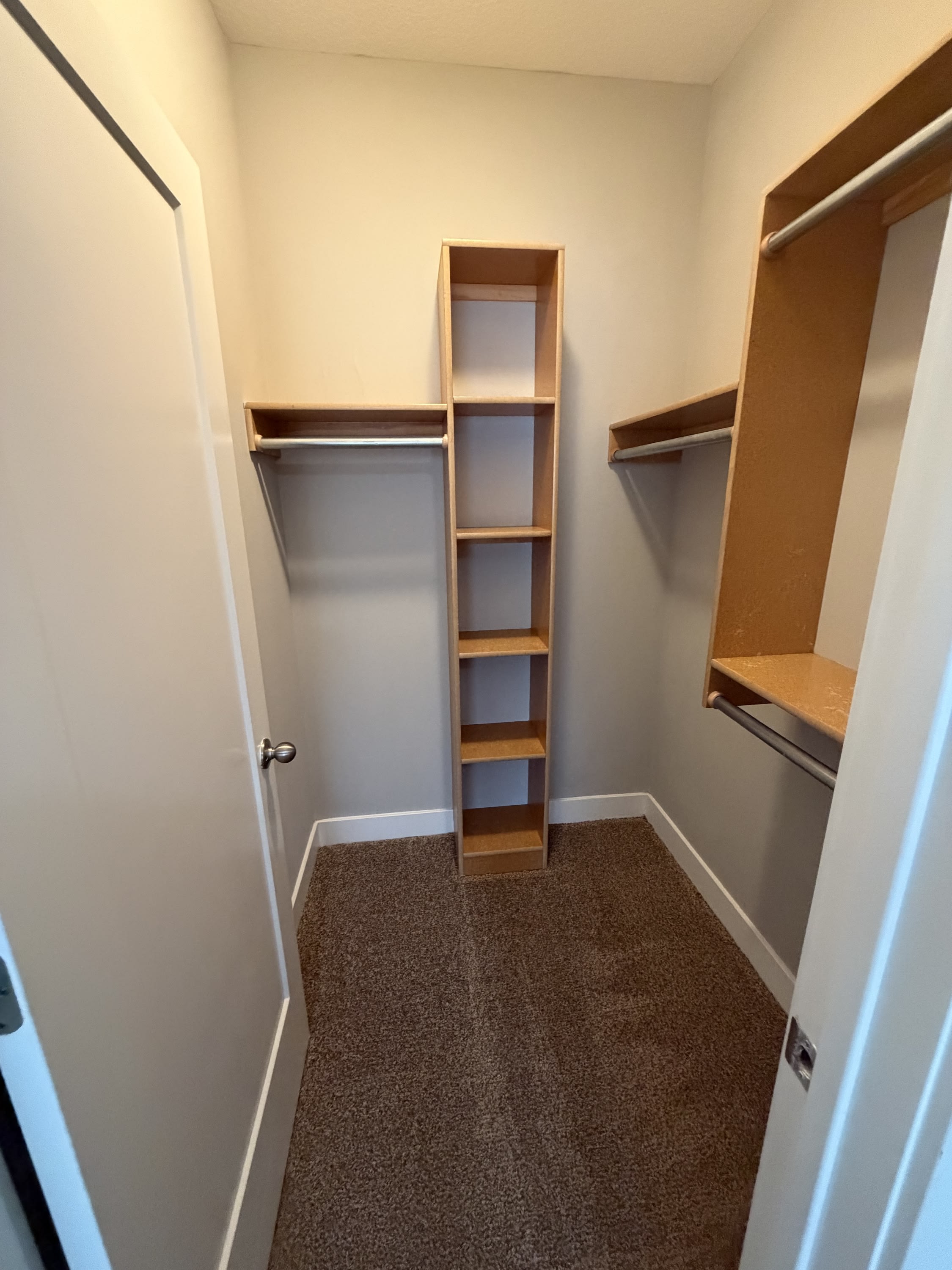 5577 North Edwards Circle – photo 3