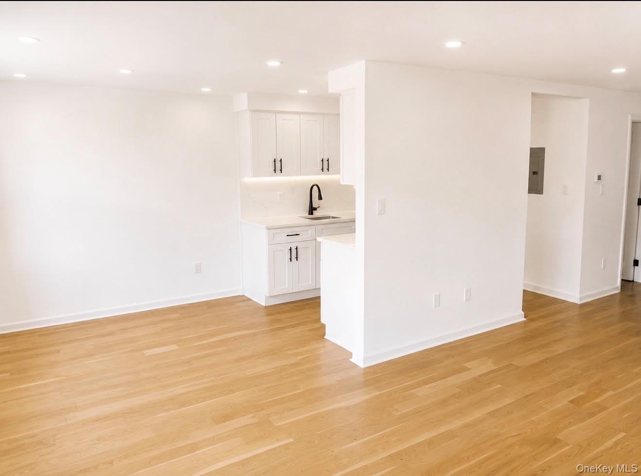 2805 21st Avenue – photo 2