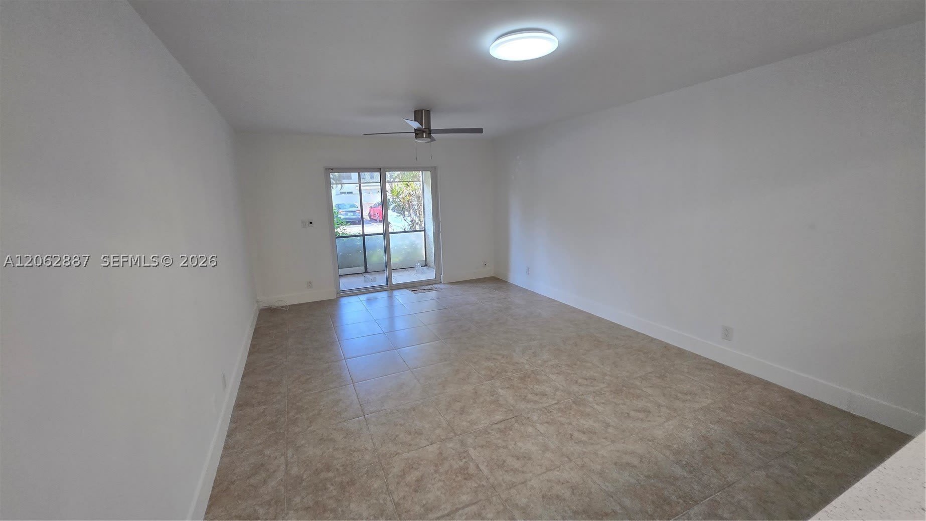 255 S Cypress Rd – photo 5
