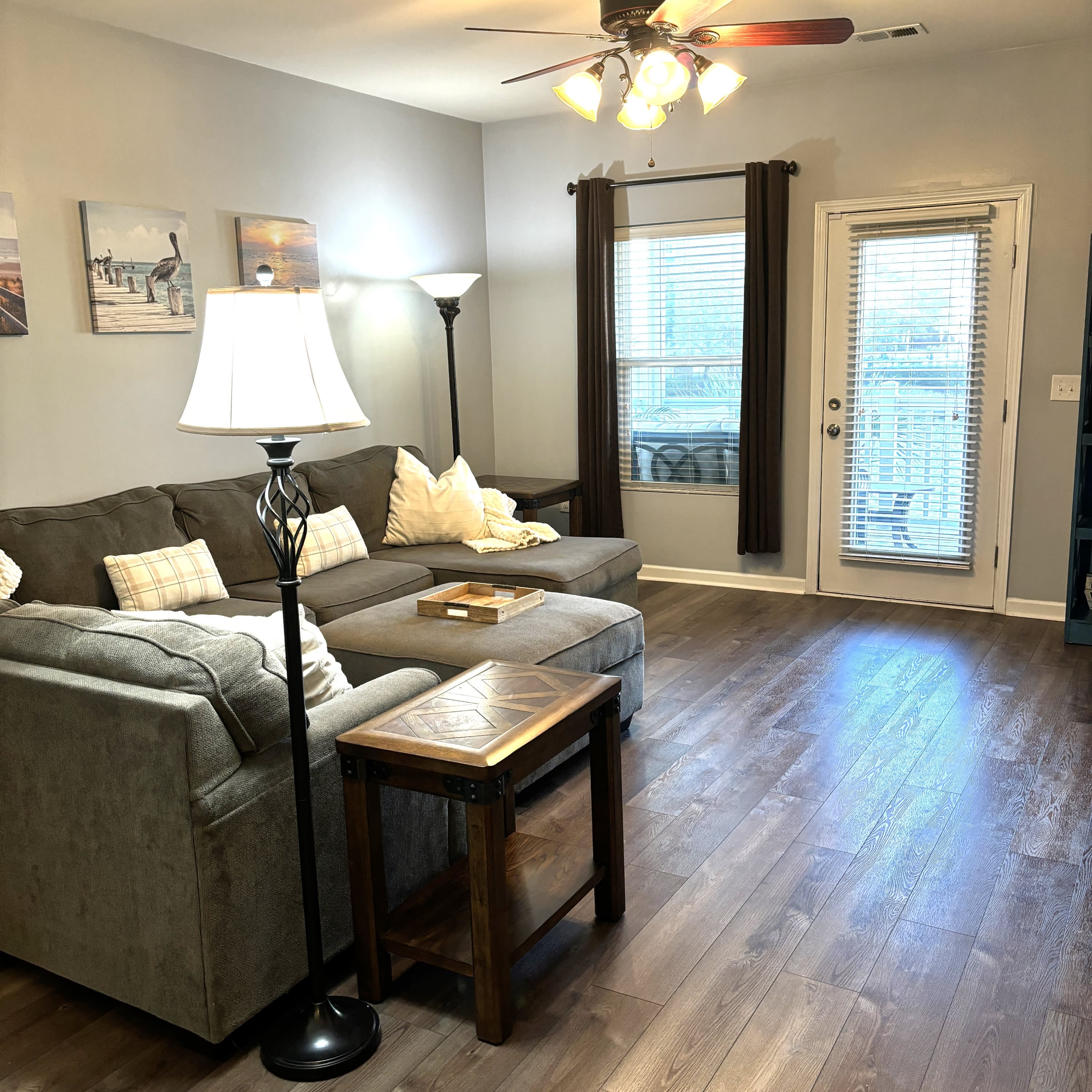 6253 Catalina Drive – photo 2
