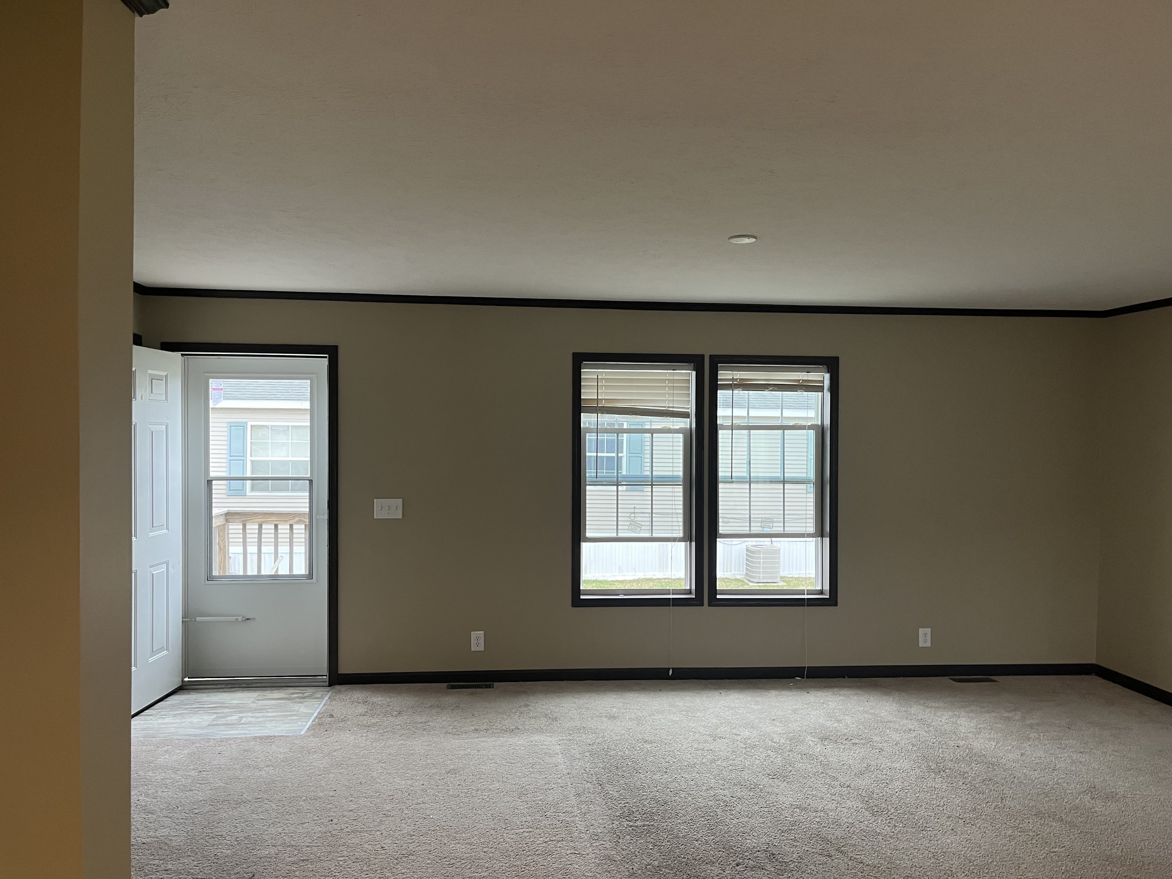 1 Eagle Lane – photo 1