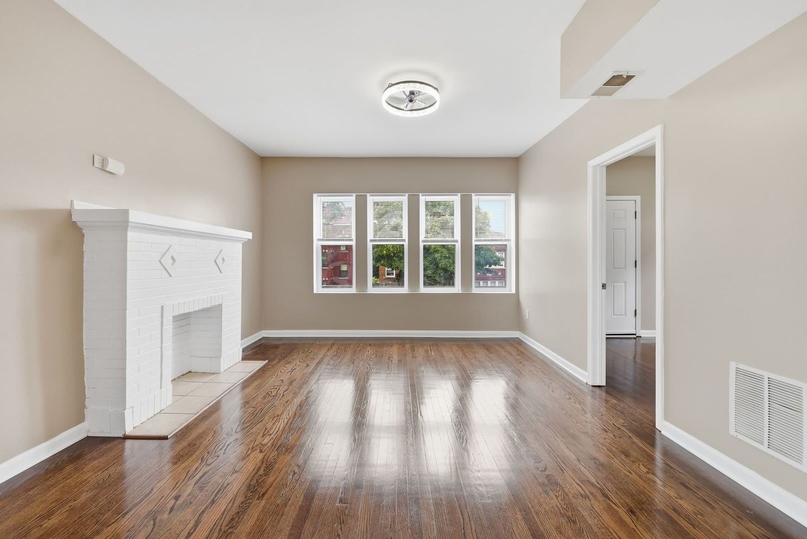 8041 S Laflin Street – photo 5