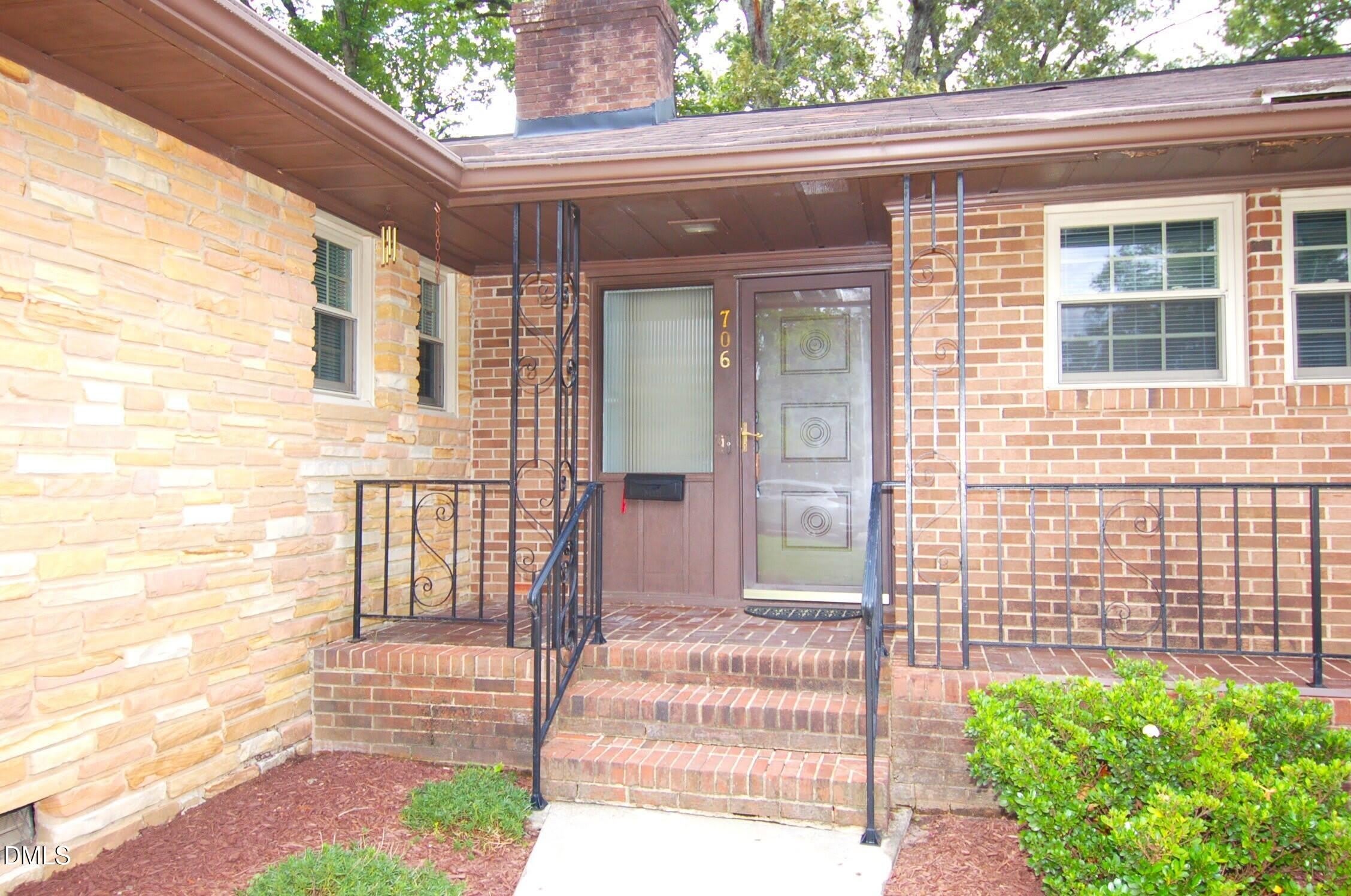 706 Smedes Place – photo 2