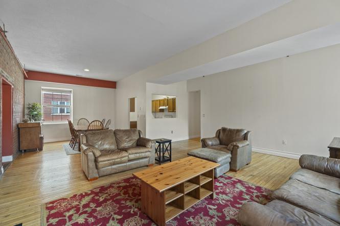 196 Crown St # ZJ309517VD – photo 1
