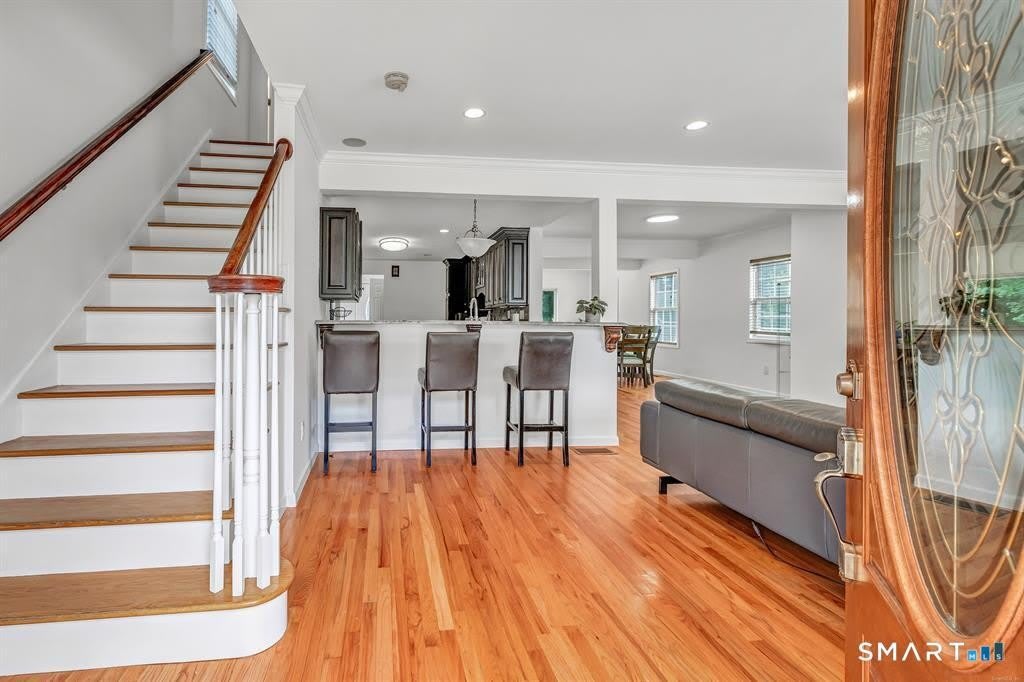 171 Henderson Road – photo 3