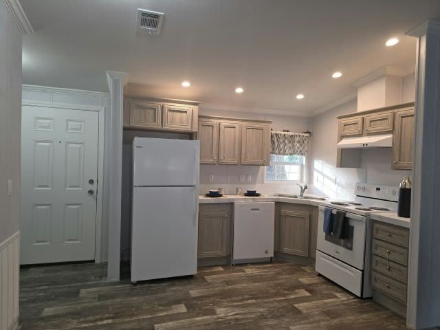 6630 Festival Lane – photo 2