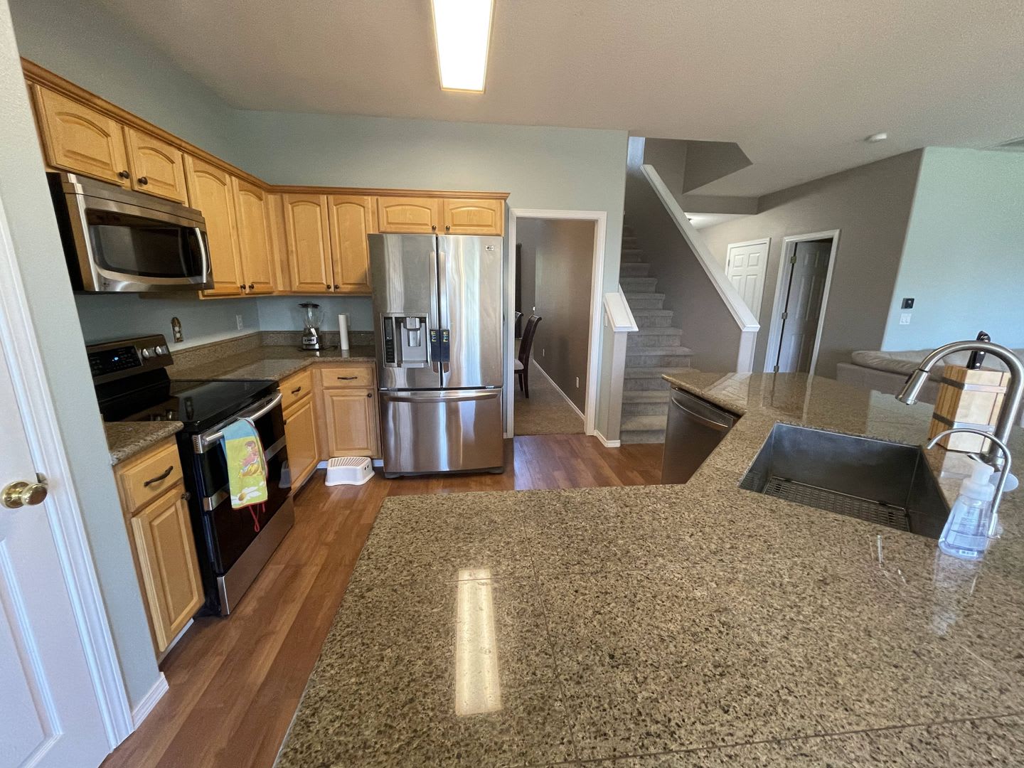HUGE craftsman 3bed 2Bath home in the heart of Bethany. – photo 5