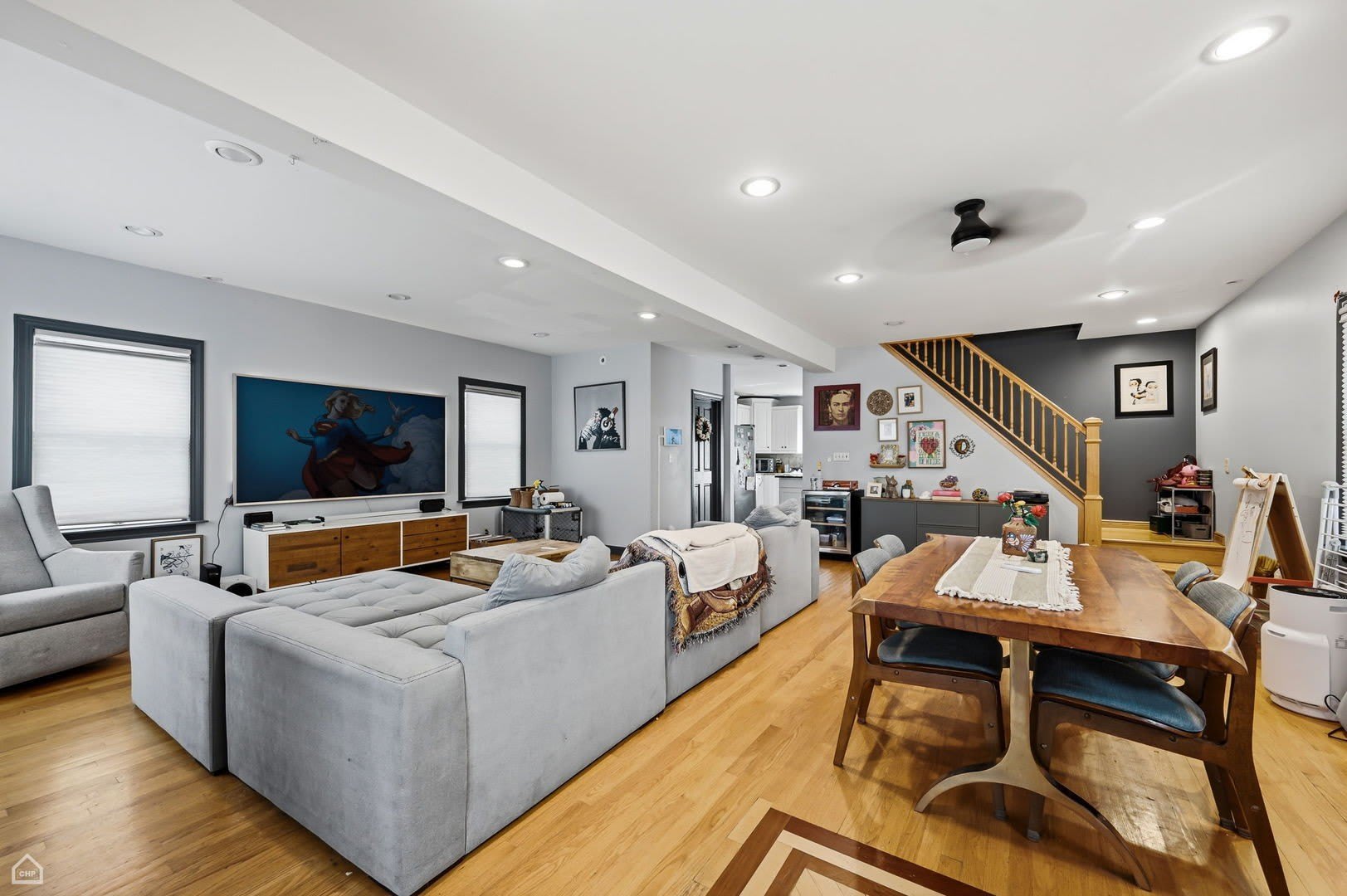 1440 Circle Avenue – photo 3