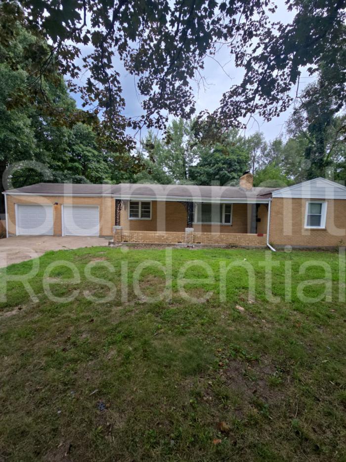 5353 Blue Ridge Boulevard – photo 1