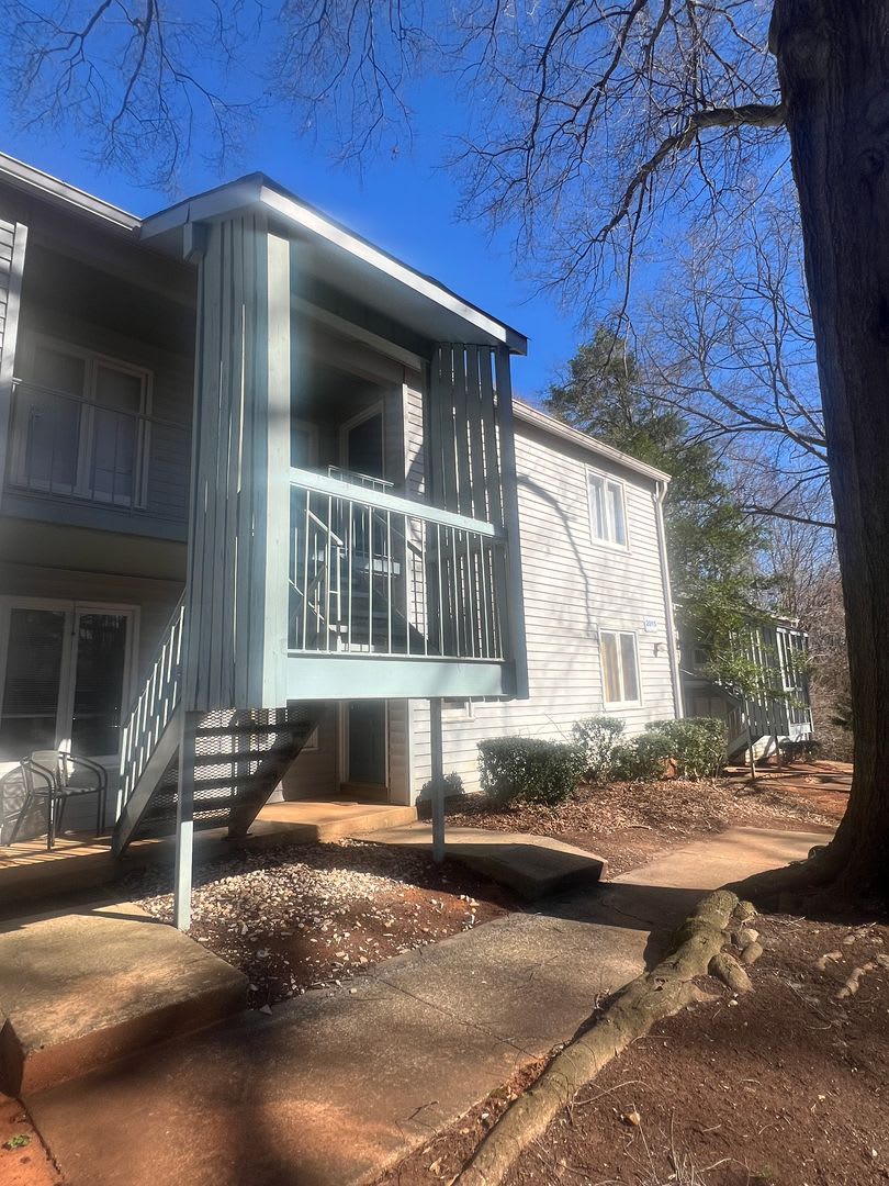 1 Bedroom/ 1 Bathroom Condo for ONLY $950.00 – photo 2
