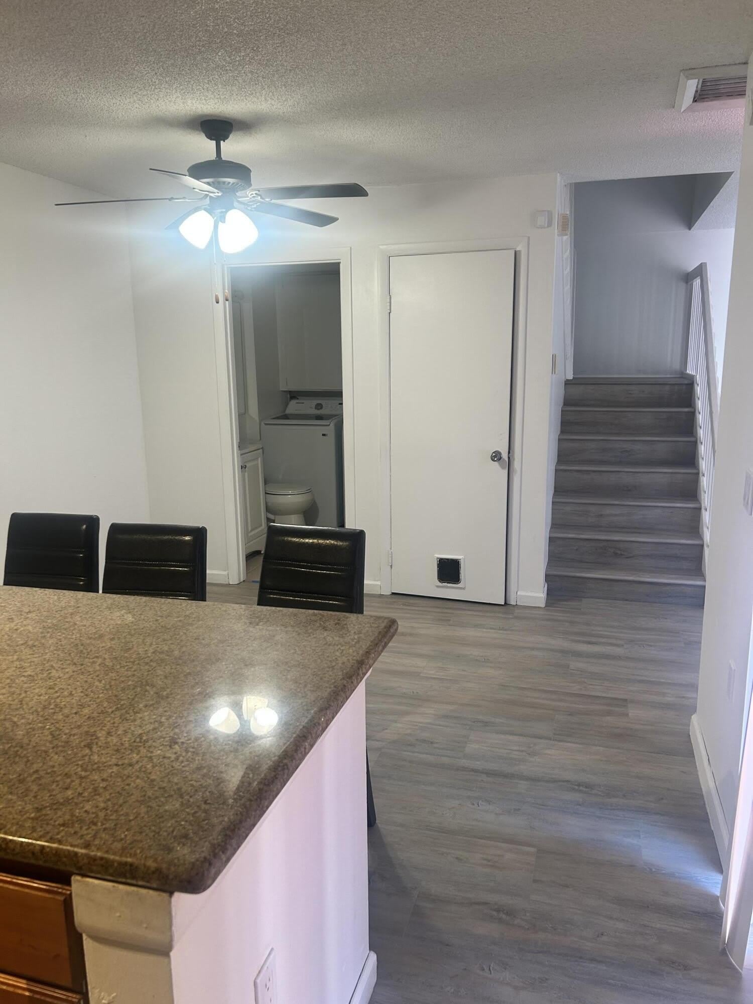 804 BLUE RIDGE Circle – photo 3