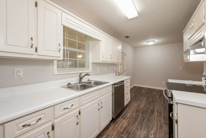 350 Mary Alice Drive – photo 4