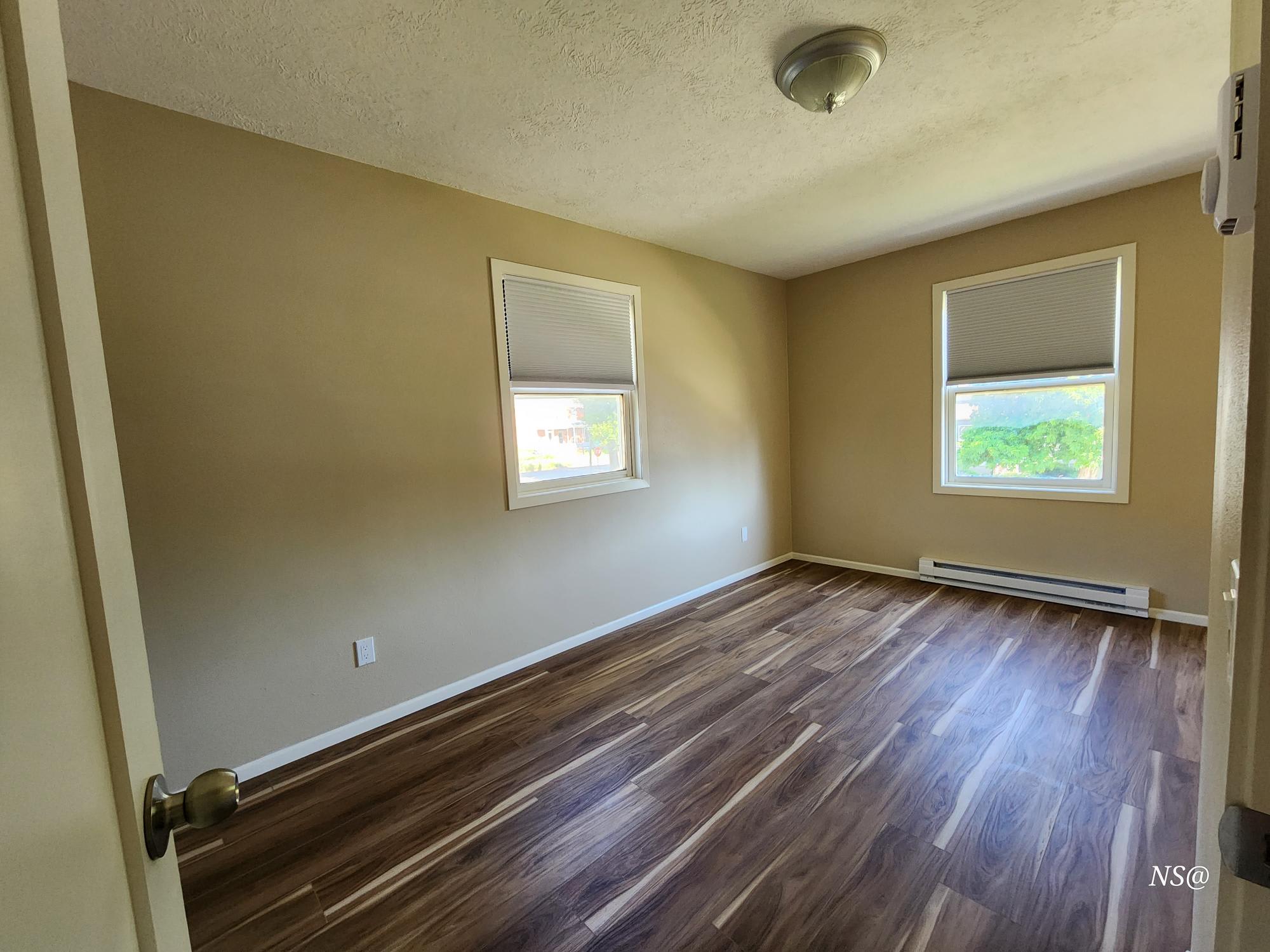 20 West Koch Street – photo 3