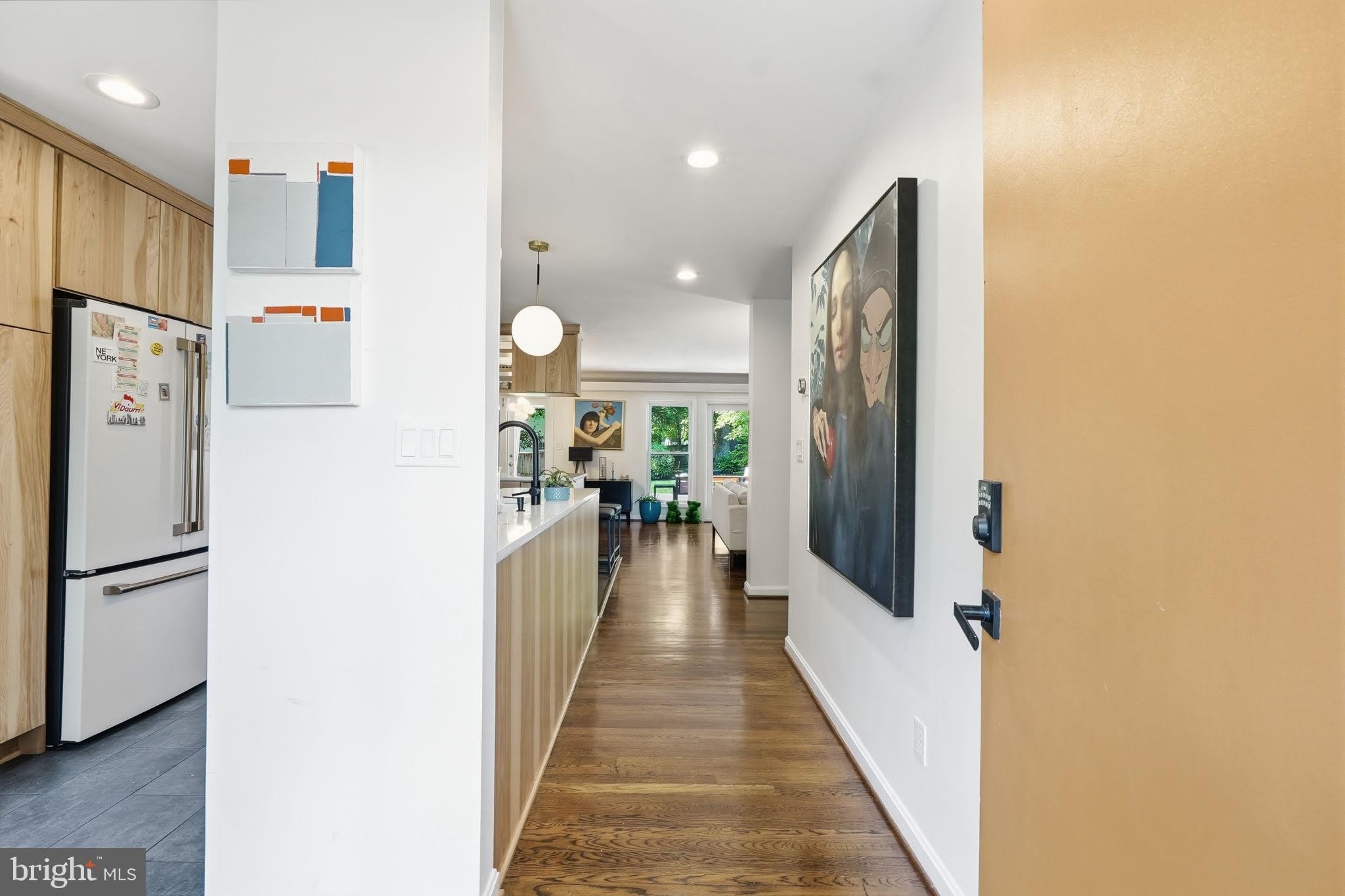 5902 WILSON Lane – photo 4
