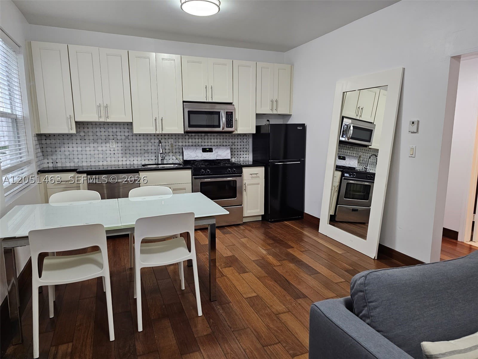 622 15th St – photo 5