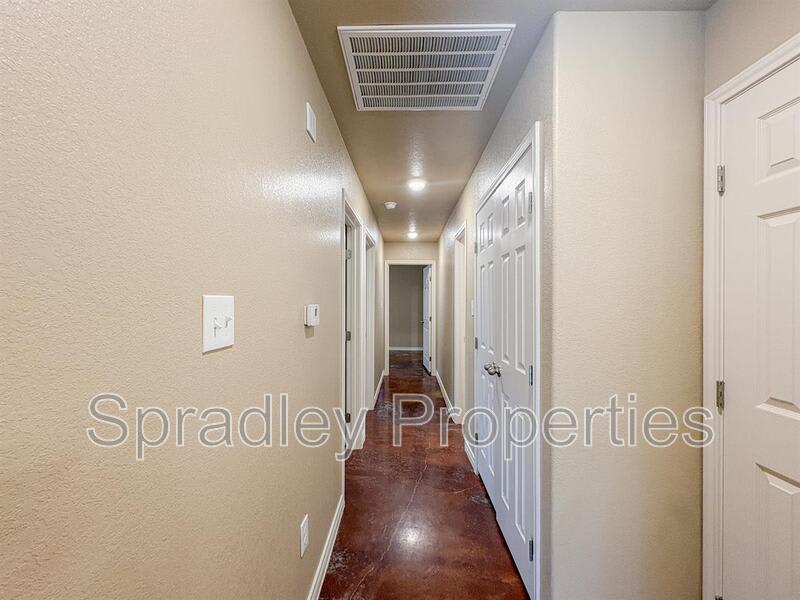1654 Sabine Rd – photo 5