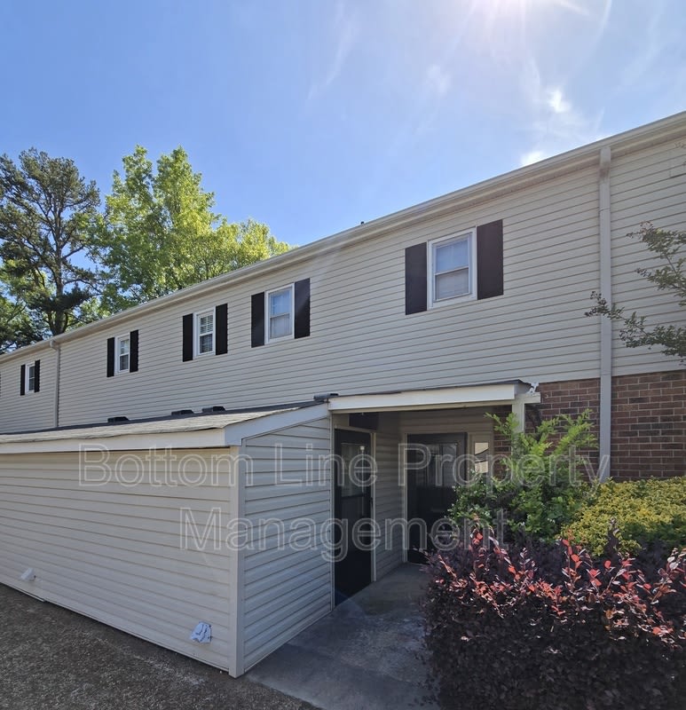 5949 Quail Hollow Rd – photo 1