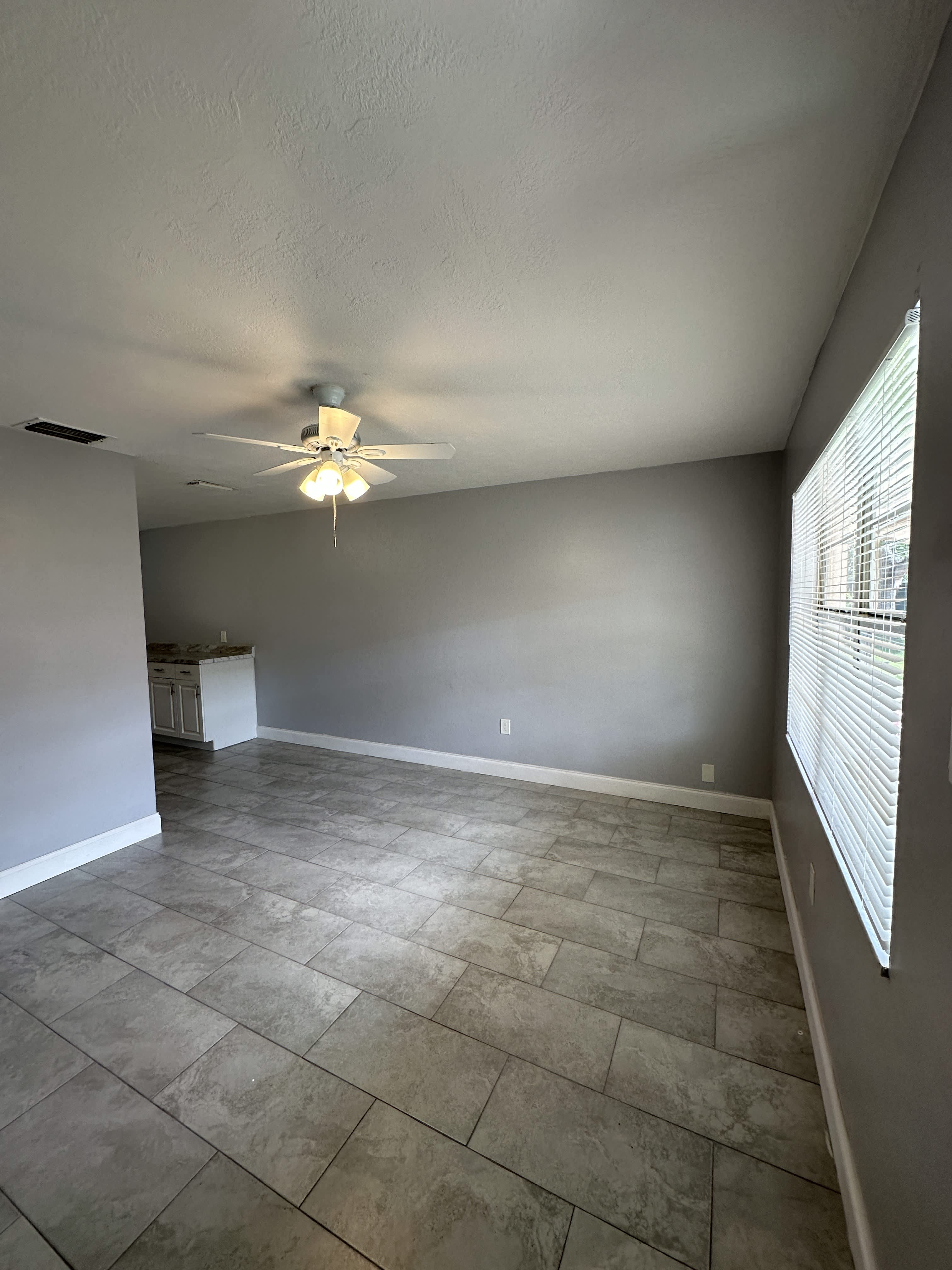 473 93rd Ave N – photo 5