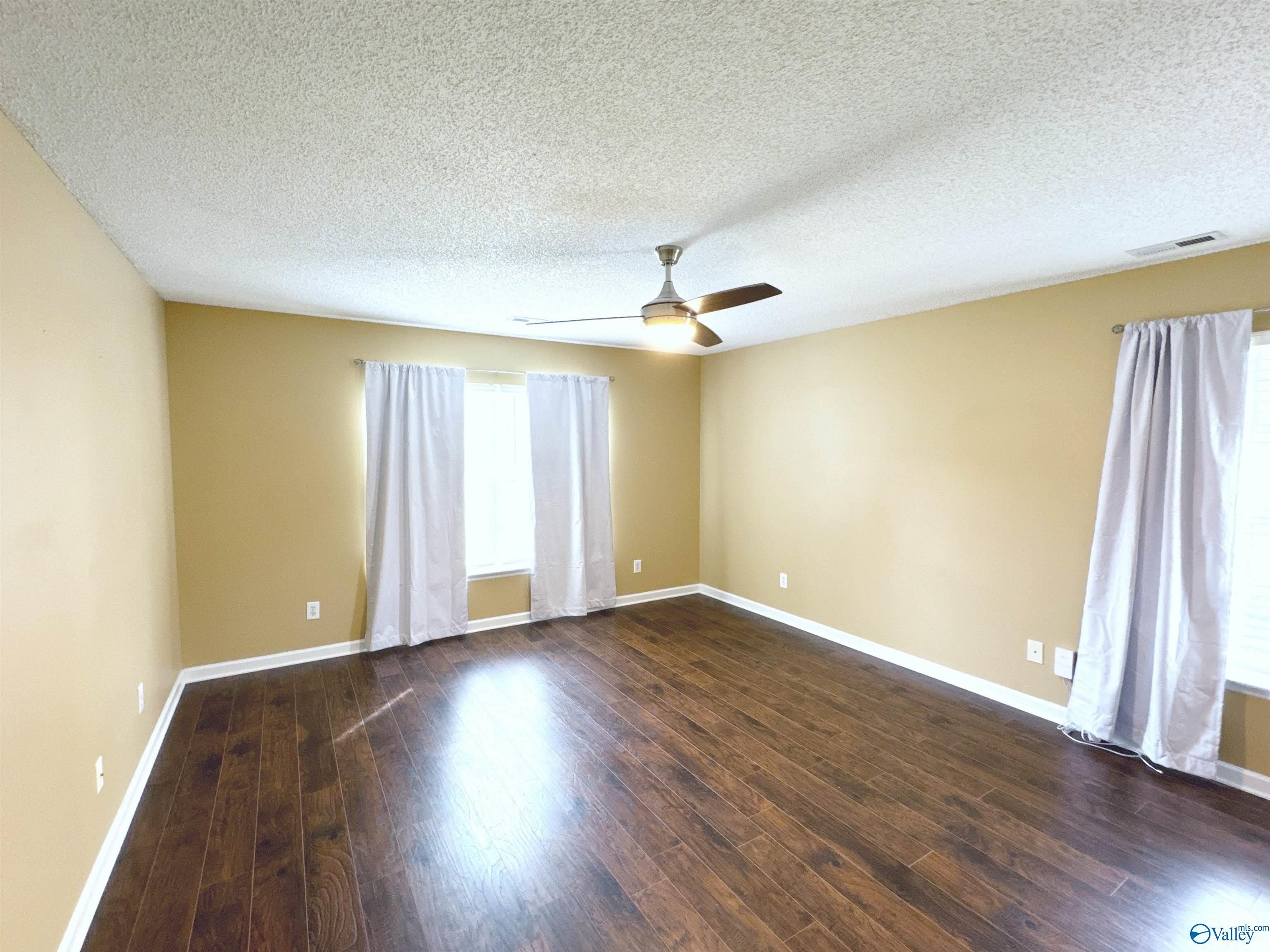 117 Bremerton Drive – photo 2