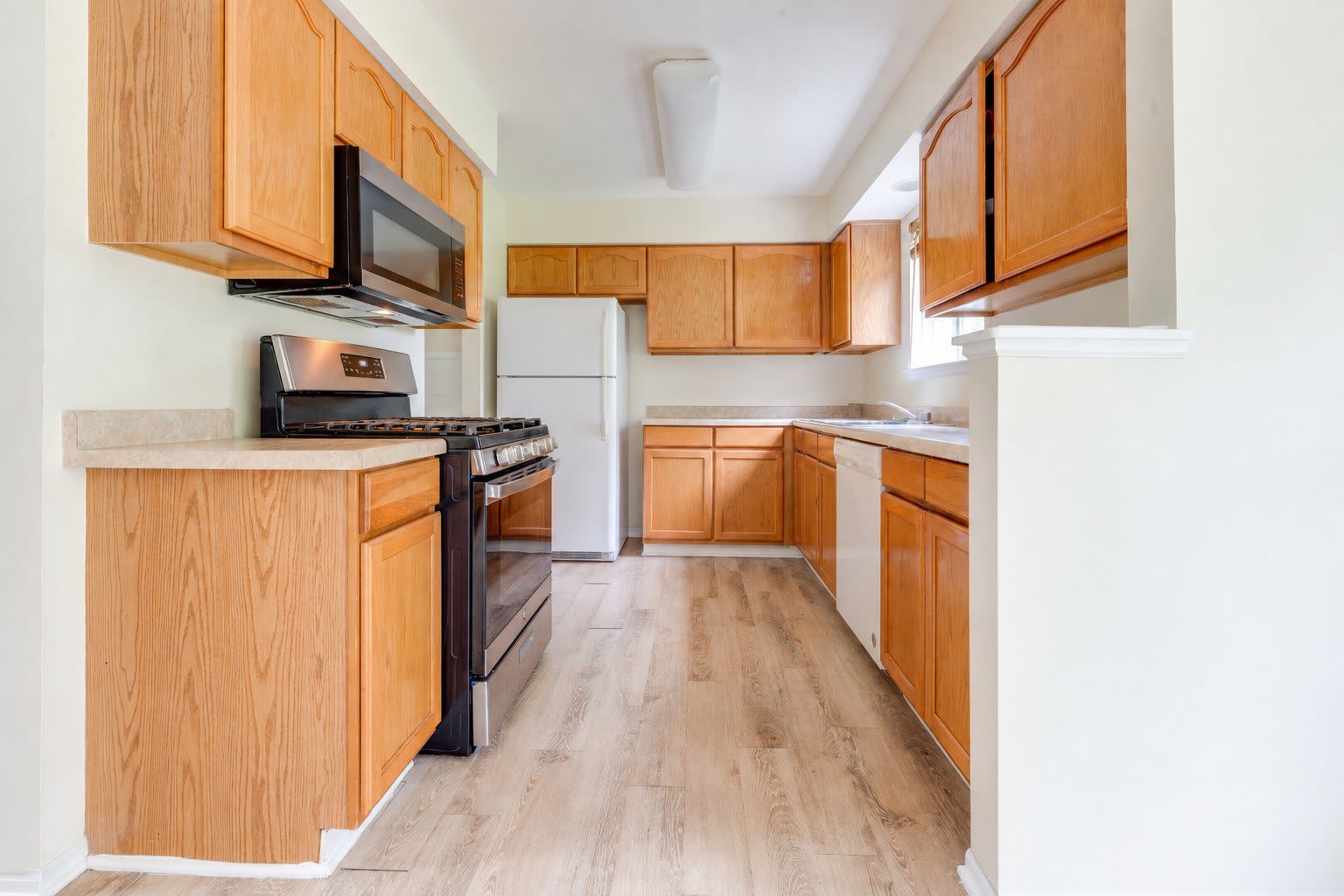 21258 W Cascade Court – photo 5