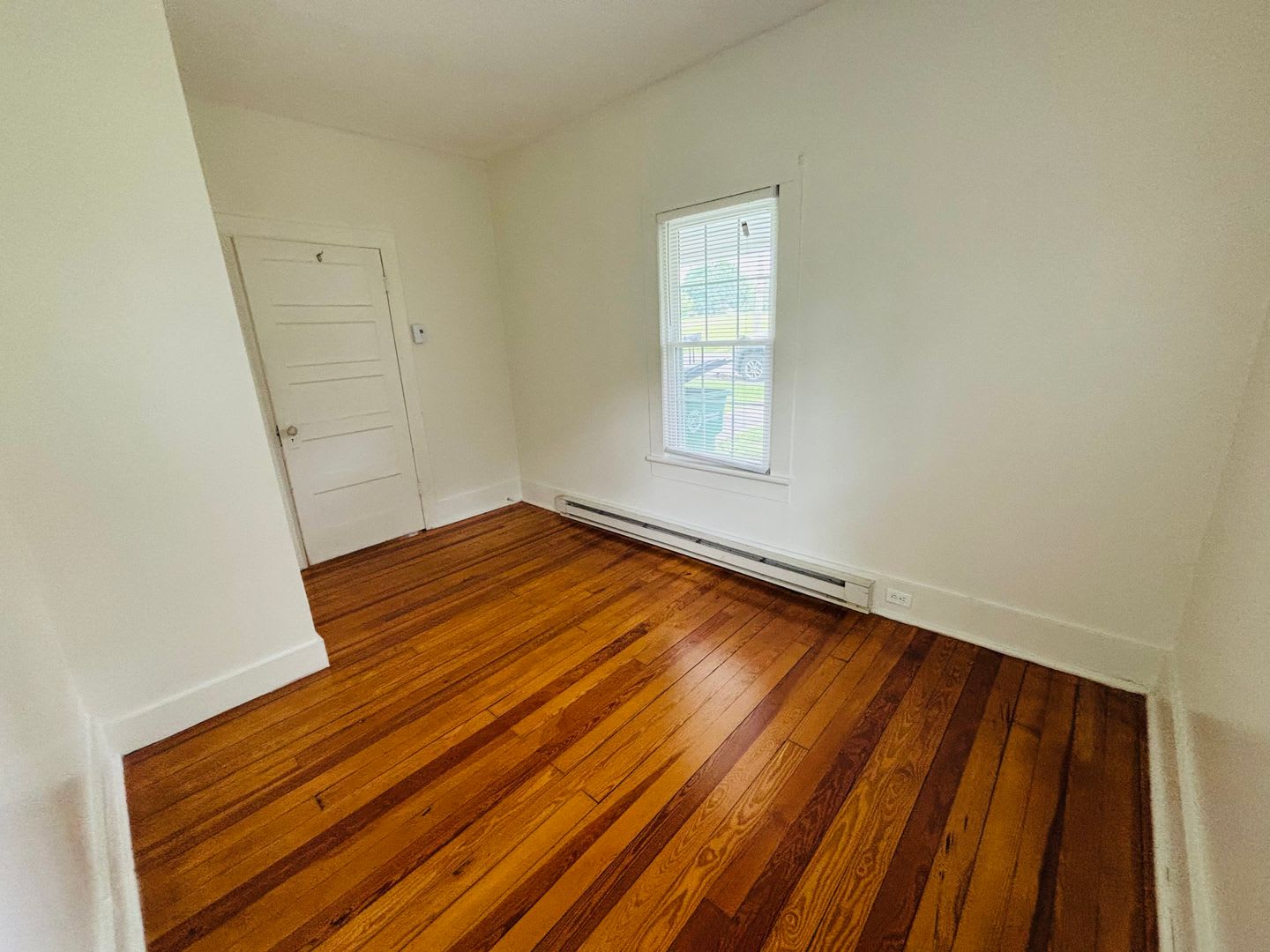 2 Bedroom, 1 Bath – photo 5
