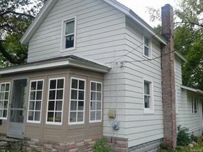 Affordable living Downtown Rochester hardwood floors and granite – photo 3