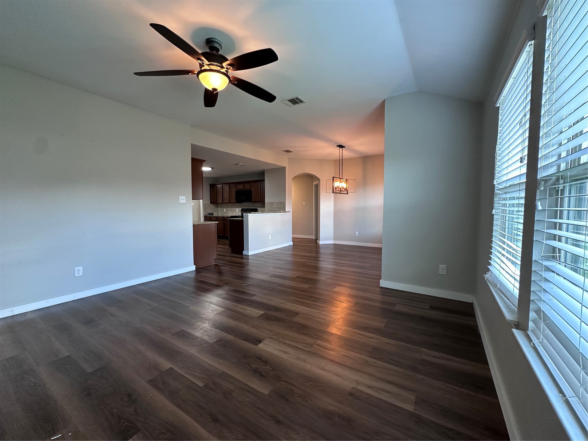 1404 Pampa Grass Drive – photo 5