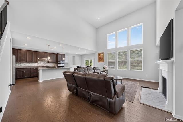 4160 Walcott Drive – photo 5