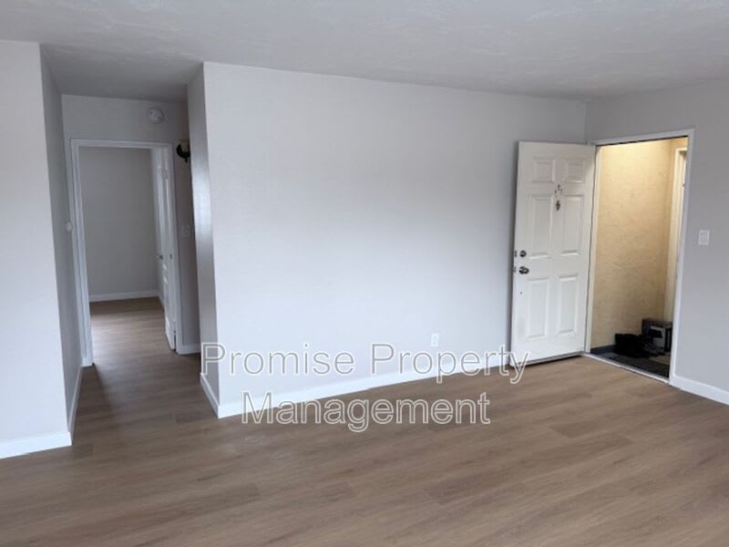 505 E. Madison Ave – photo 4
