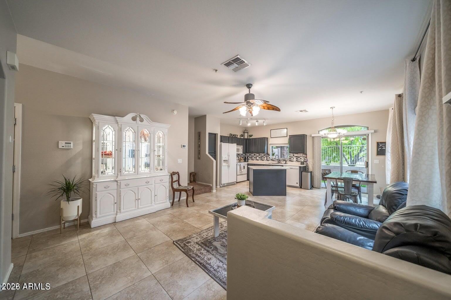 2024 S BALDWIN – photo 4