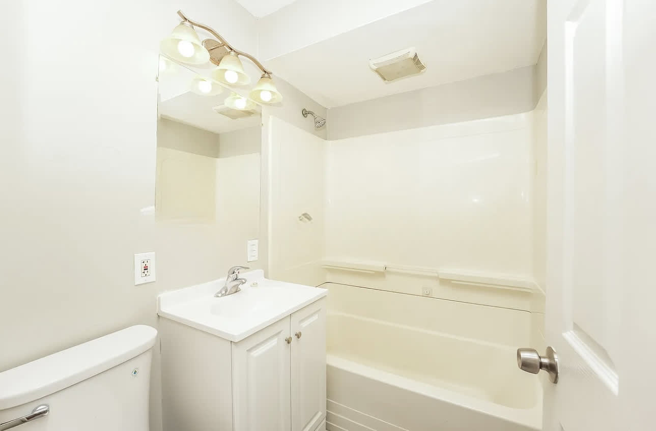 1309 Cedar Dr – photo 4