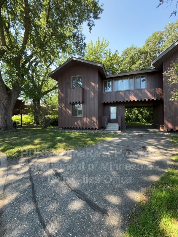 1514 N Timber Ridge – photo 2