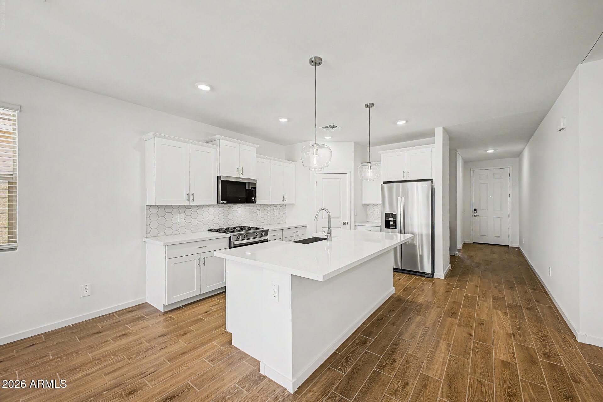 15803 W COTTONTAIL Lane – photo 3