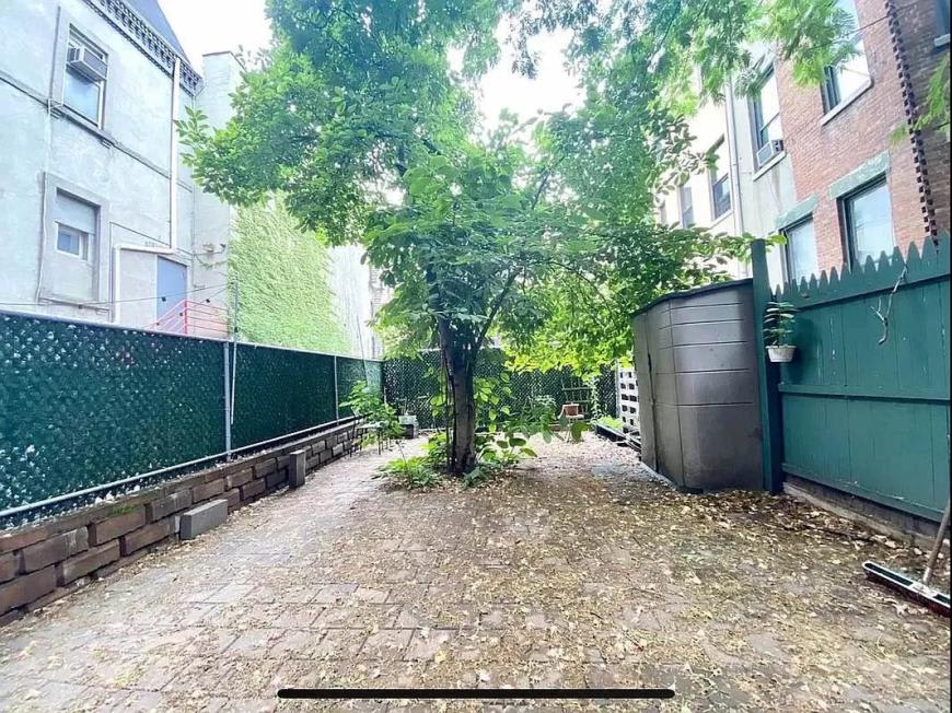 52 Hamilton Place – photo 2